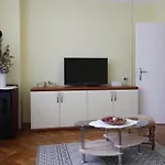 Karlo Apartamento